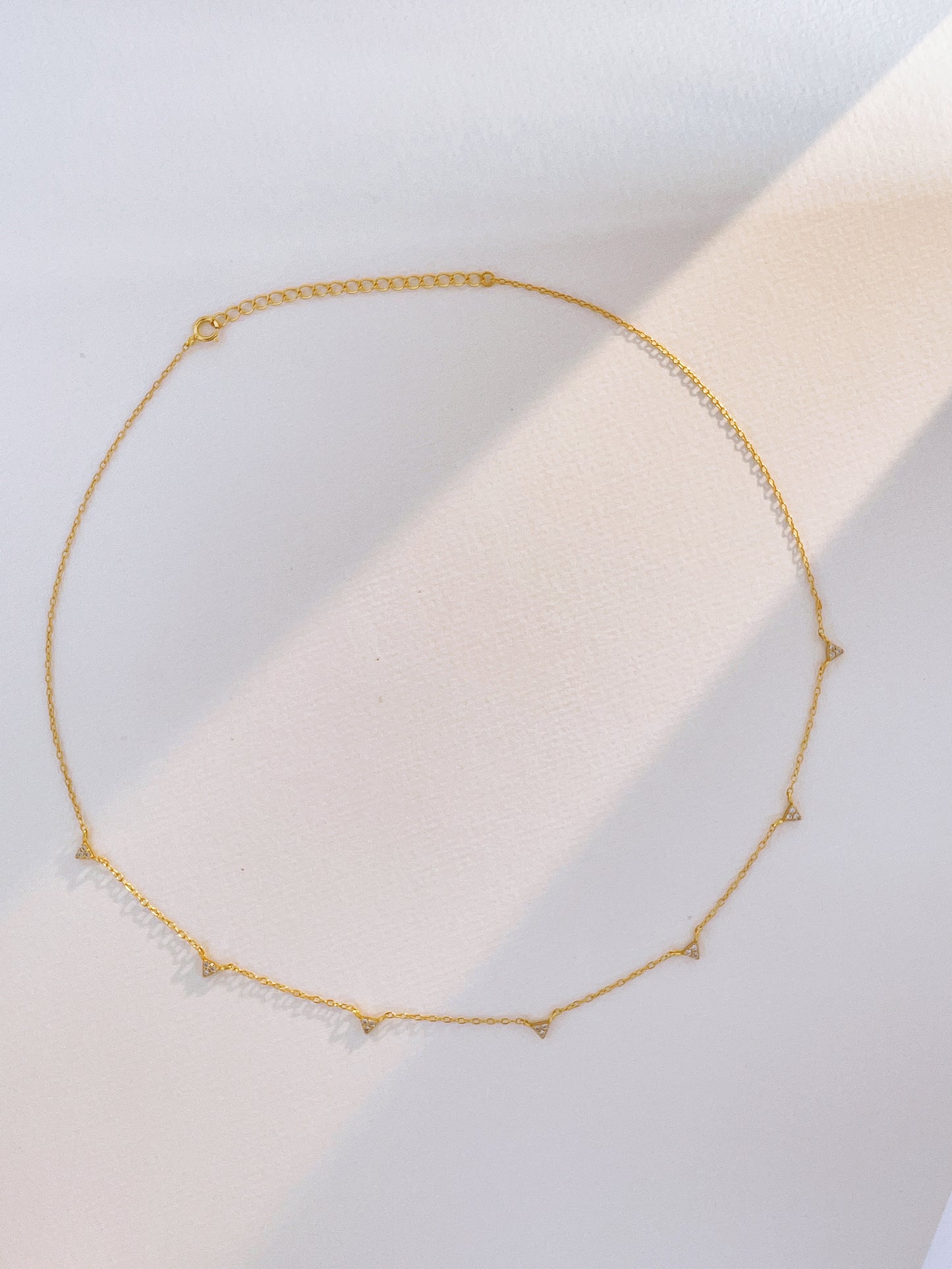 Small triangle zirconia necklace