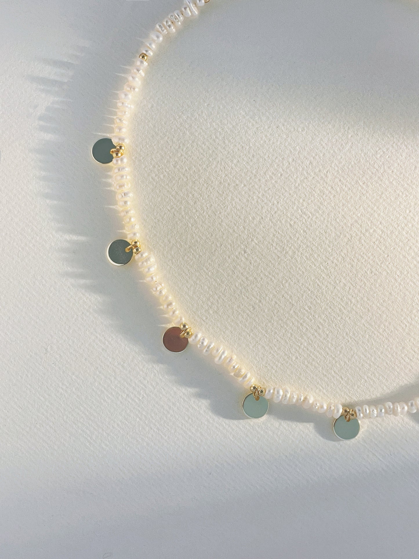 Small baroque pearl necklace