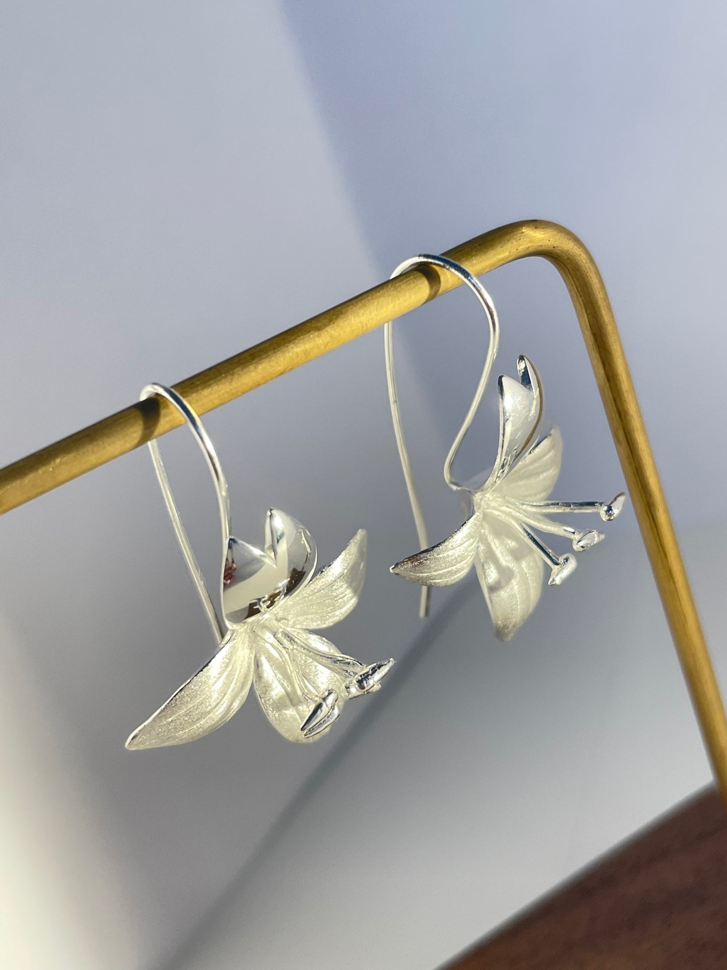 Lilies Earrings